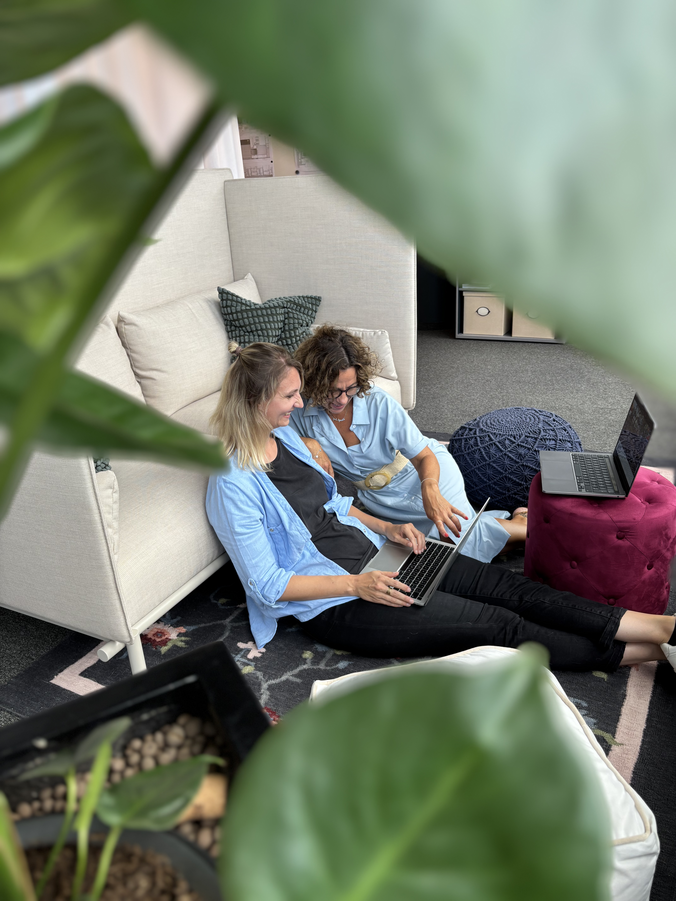pitch_liz_mirjam_2.heic