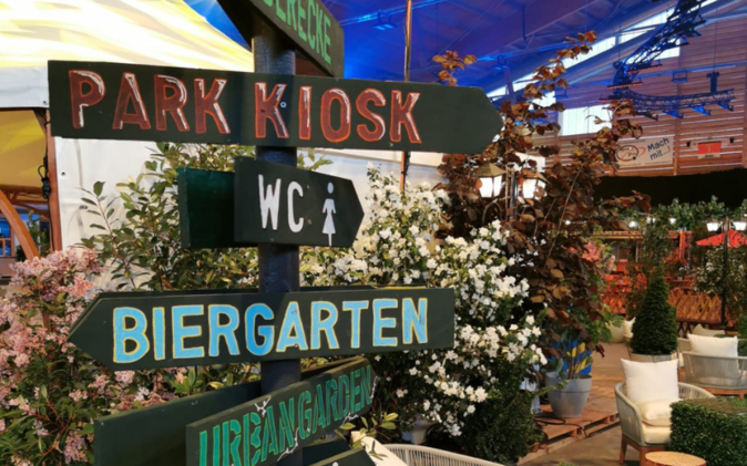 Wegweiser am Erlebnistag in der Rigihalle
