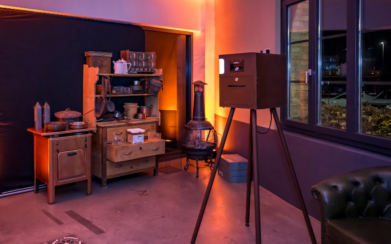 Viscose Kundenanlass - mehr als ein Event Fotobox mit Kulisse einer alten Küche, die auch im extra für diesen Kundenanlass produzierten Film vorkam.