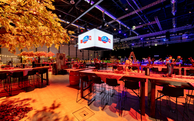 Mitarbeiterfest Emmi Schweiz AG Bartische und -stühle