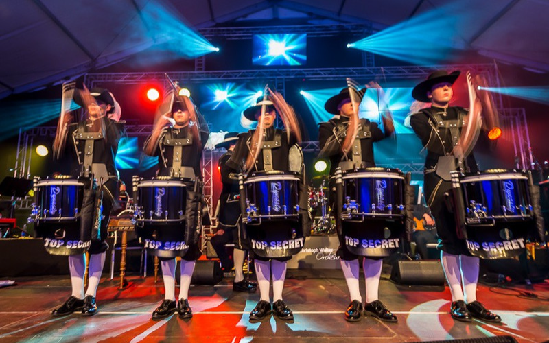 Kundenanlass der Luzerner Kantonalbank Showact Luzerner Musikfest