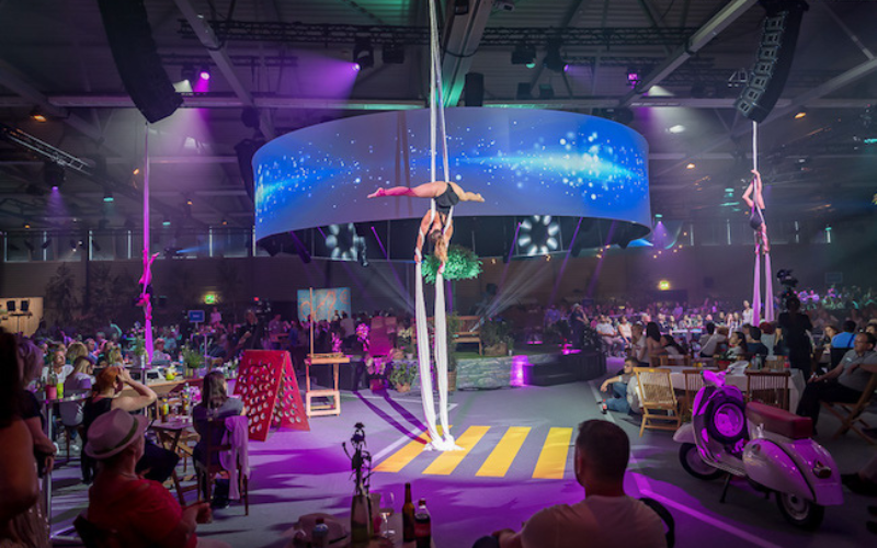 Mitarbeiterfest 25-Jahr-Jubiläum Swica Show-Act