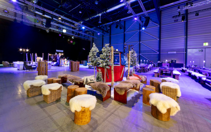 Mitarbeiterfest Emmi Schweiz AG Winterlandschaft mit Fellen